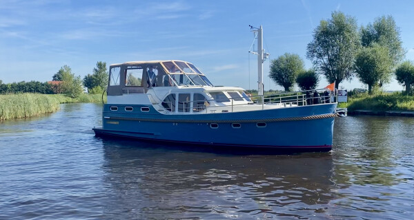 ABIM Yachting - Motorboot Sneek